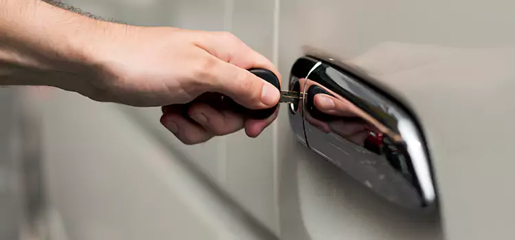 Why Choose Our Auto Locksmith Team in Scarsdale, NY?