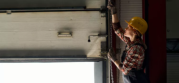 Addressing Common Garage Door Stoppage Issues in Scarsdale, NY